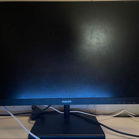 GAMING PC WITH MONITER - Picture 4 of 4